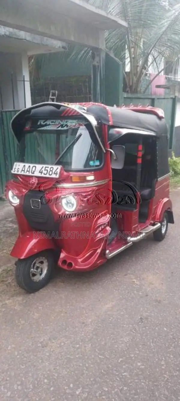 Bajaj RE 2014 Three Wheel (Used)