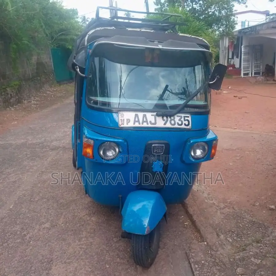 Bajaj 4 Stroke 2012 Three Wheel (Used)