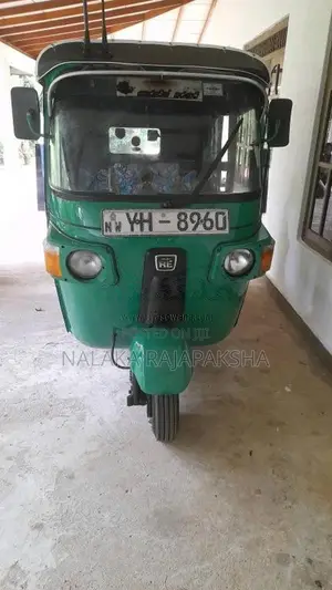 Bajaj RE 2011 Three Wheel (Used)