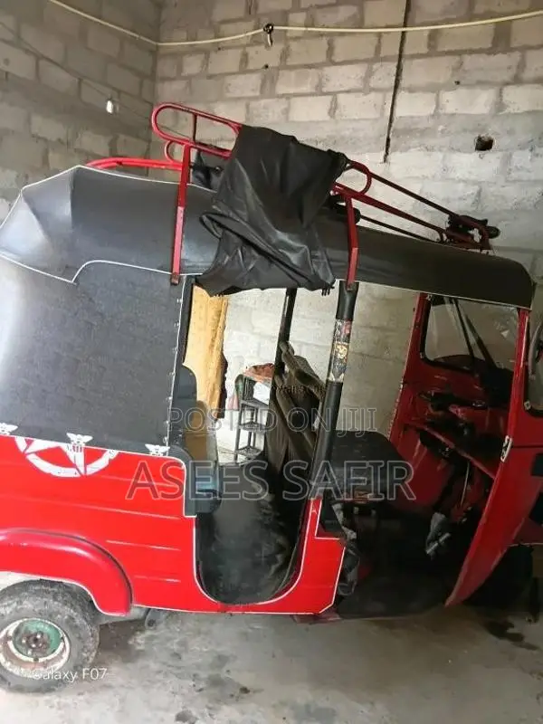 Bajaj RE 1995 Three Wheel (Used)