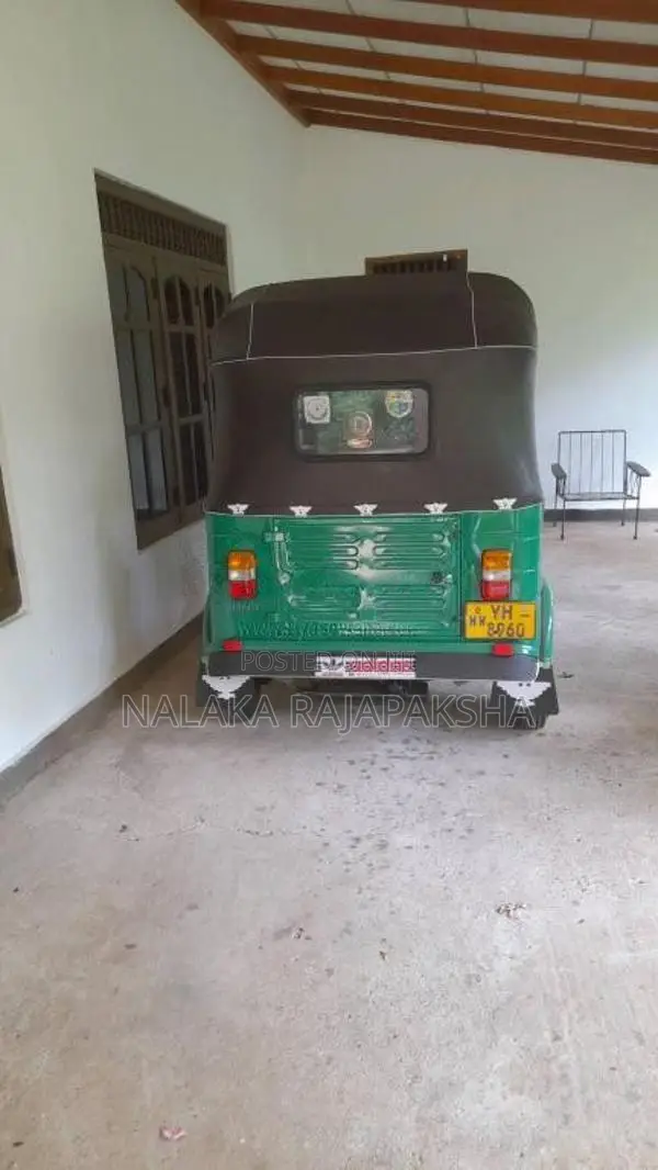 Bajaj RE 2011 Three Wheel (Used)