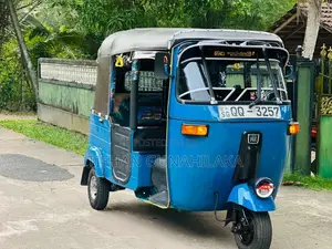Bajaj RE 2010 Three Wheel (Used)