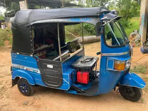 Bajaj RE 4 Stroke 2011 Three Wheel (Used)