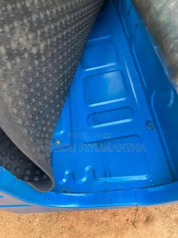 Bajaj RE 4 Stroke 2011 Three Wheel (Used)