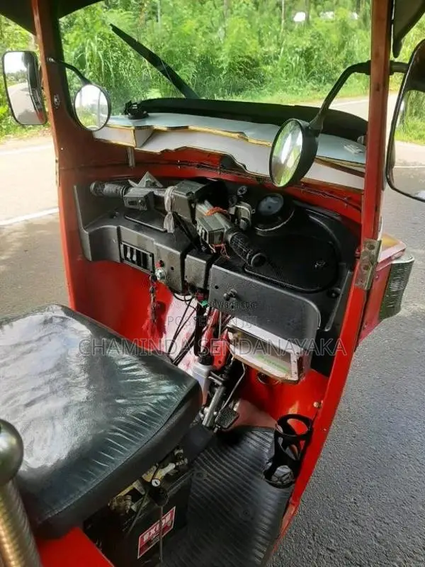Bajaj RE 2010 Three Wheel (Used)