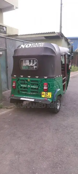Bajaj RE 2009 Three Wheel (Used)