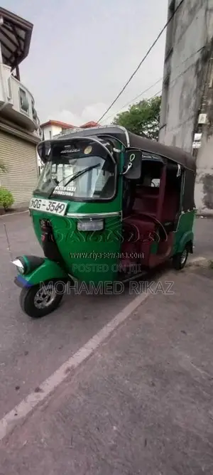 Bajaj RE 2009 Three Wheel (Used)
