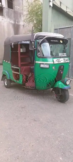 Bajaj RE 2009 Three Wheel (Used)