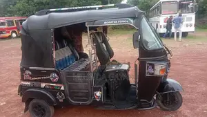 Bajaj RE 2013 Three Wheel (Used)