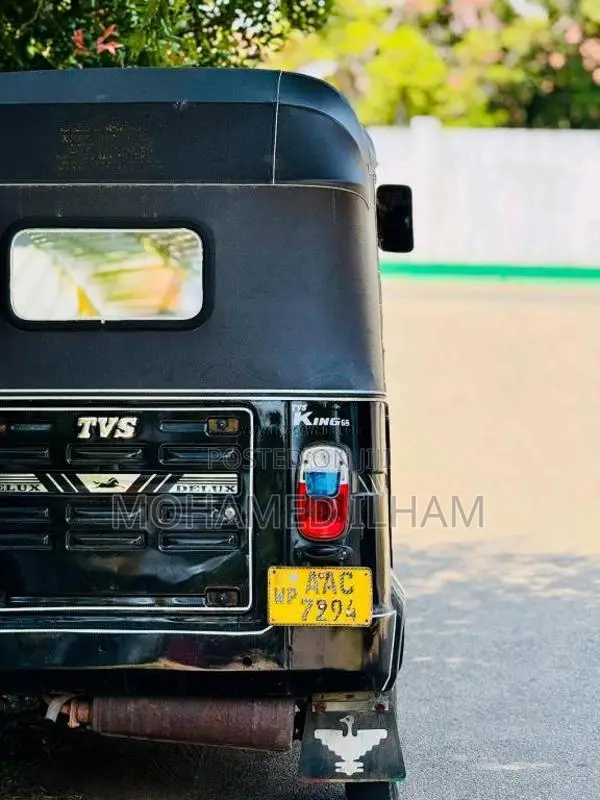 TVS King 2010 Three Wheel (Used)