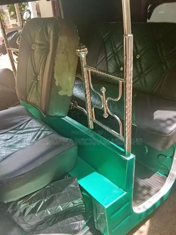 Bajaj 4 Stroke 2010 Three Wheel (Used)