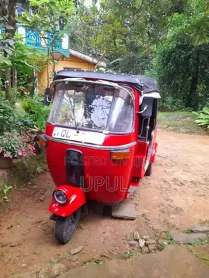 Bajaj 4 Stroke 2007 Three Wheel (Used)