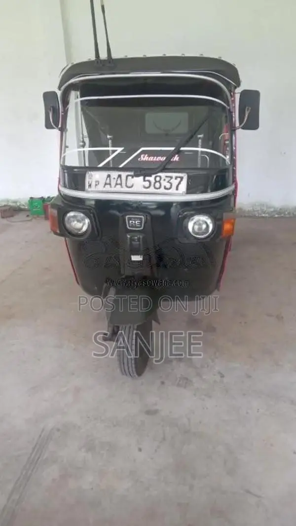 Bajaj 4 stroke 2012 Three Wheel (Used)