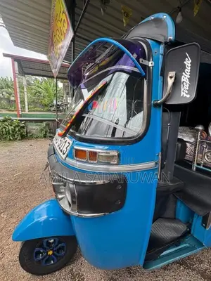 Bajaj RE 2014 Three Wheel (Used)