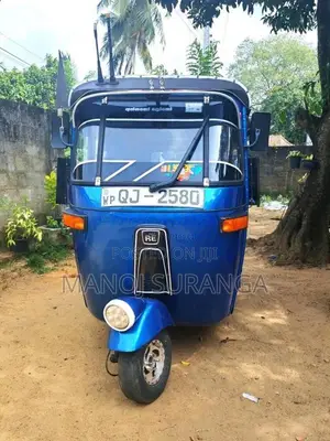 Bajaj 2 Stroke 2007 Three Wheel (Used)