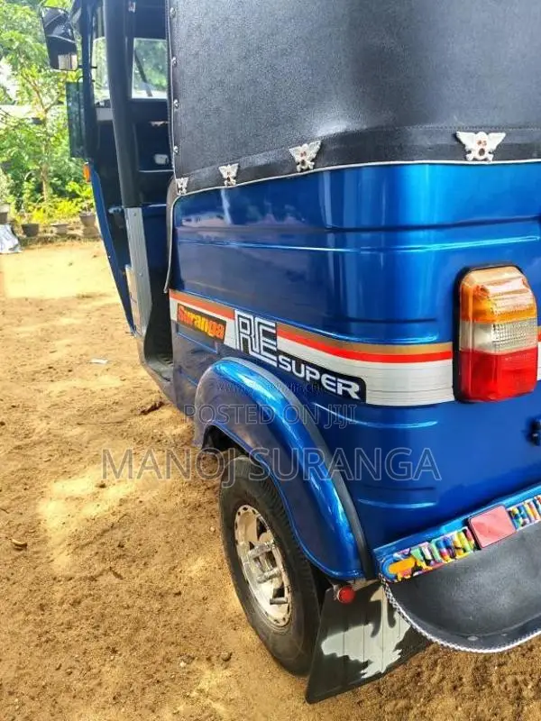 Bajaj 2 Stroke 2007 Three Wheel (Used)
