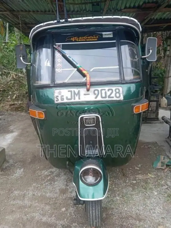 Bajaj 2 stroke 2004 Three Wheel (Used)