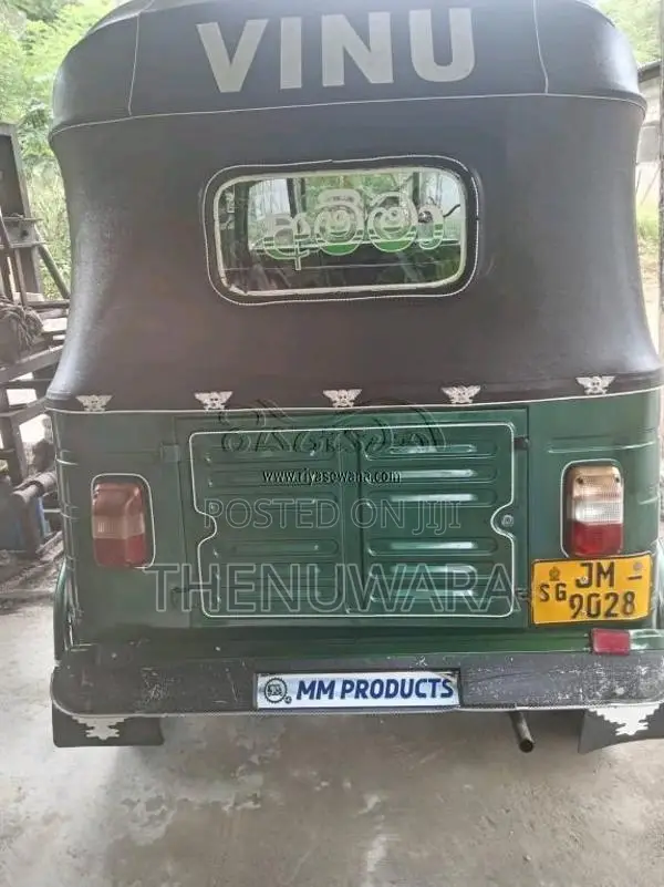 Bajaj 2 stroke 2004 Three Wheel (Used)