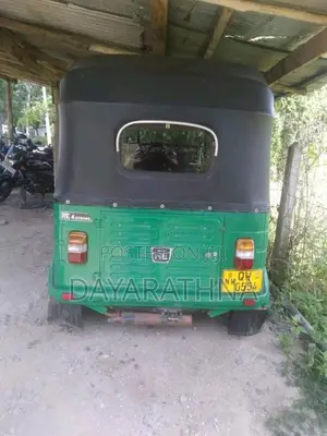 Bajaj 4 Stroke 2009 Three Wheel (Used)