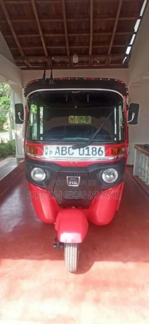 Bajaj RE 4 Stroke 2015 Three Wheel (Used)