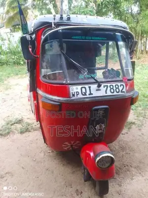 Bajaj 2 Stroke 2006 Three Wheel (Used)