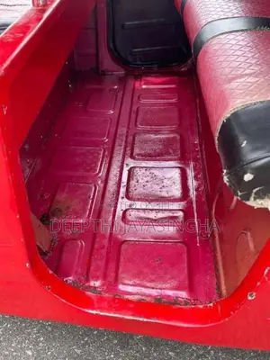 Bajaj 2 Stroke 2004 Three Wheel (Used)