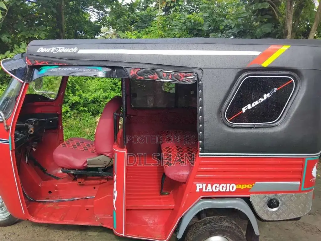 Piaggio Ape 2011 Three Wheel (Used)
