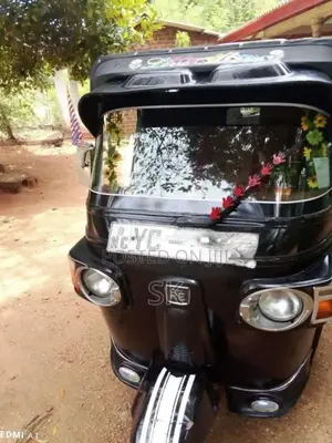 Bajaj Re 2010 Three Wheel (Used)