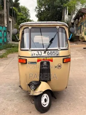 Bajaj 2 Stroke 2007 Three Wheel (Used)