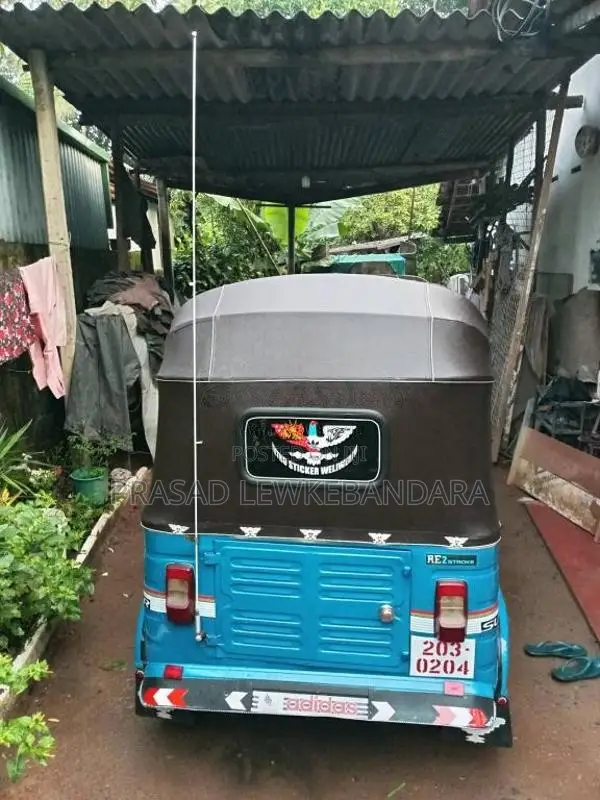 Bajaj 2 stroke 1997 Three Wheel (Used)