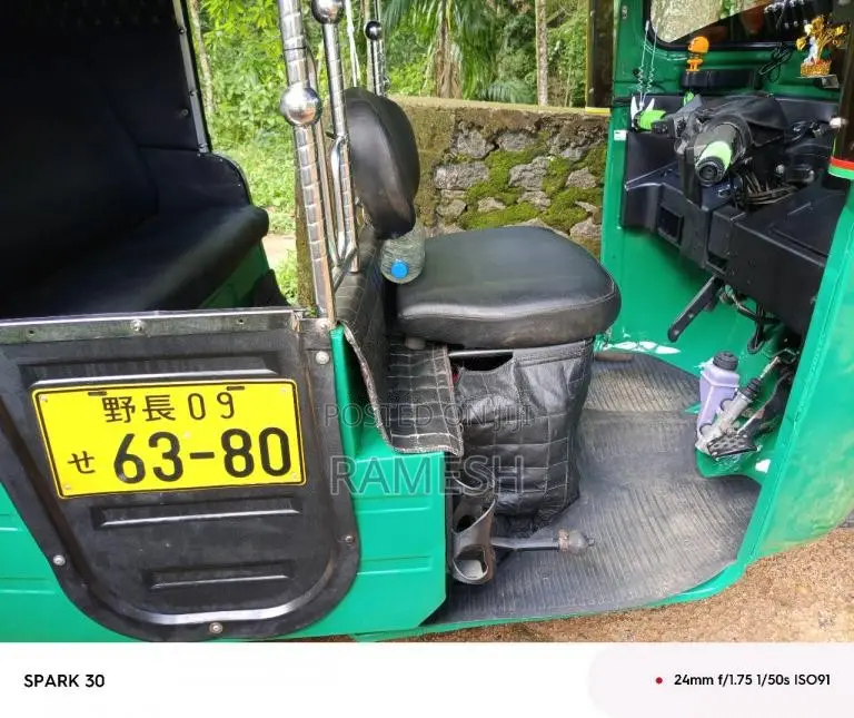 Bajaj RE 2015 Three Wheel (Used)