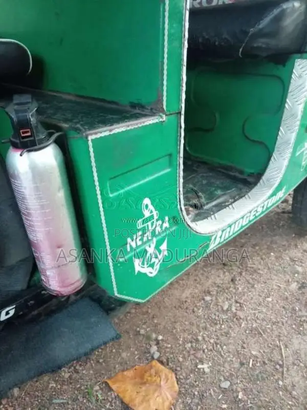 Bajaj 4 Stroke 2010 Three Wheel (Used)