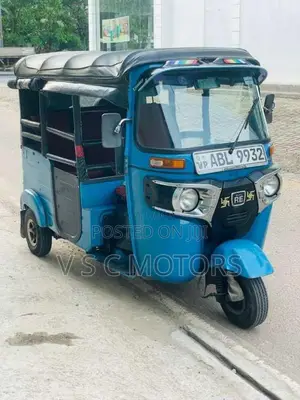 Bajaj RE 205 2016 Three Wheel (Used)