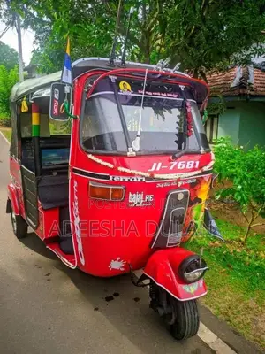 Bajaj RE 2 Stroke 2004 Three Wheel (Used)