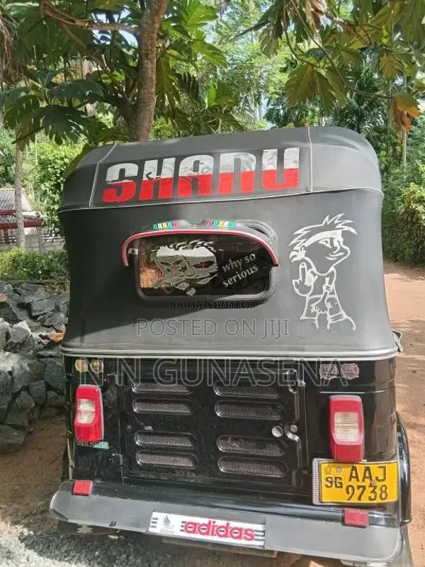 Bajaj RE 2013 Three Wheel (Used)