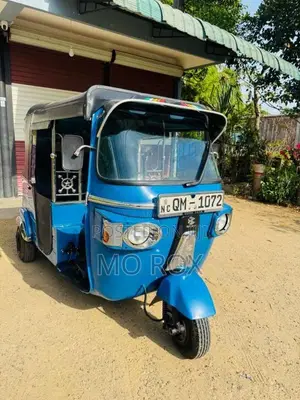 Bajaj 4 Stroke 2008 Three Wheel (Used)