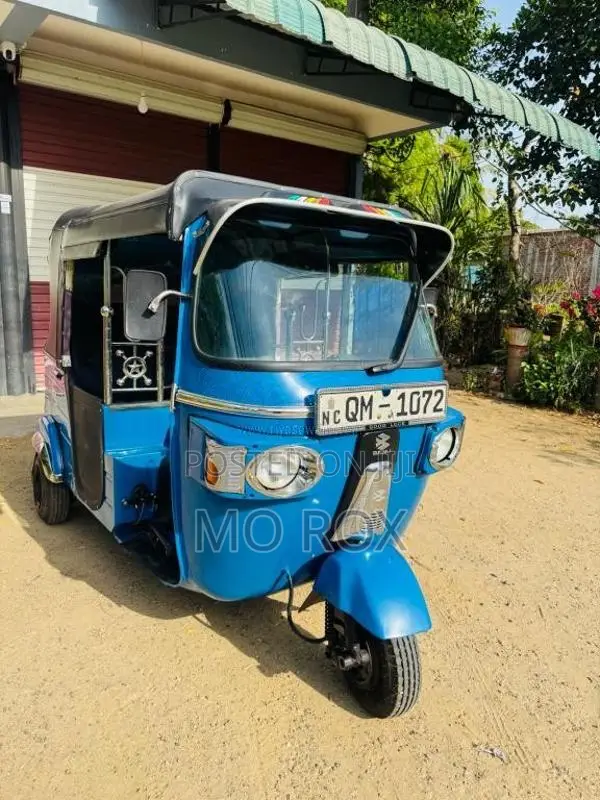 Bajaj 4 Stroke 2008 Three Wheel (Used)