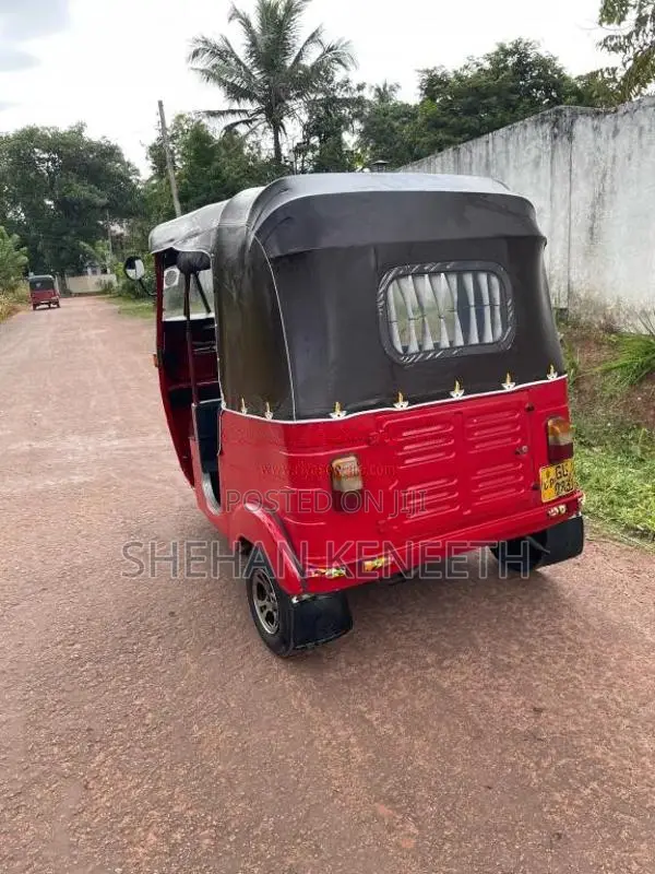 Bajaj 2 Stroke 2003 Three Wheel (Used)