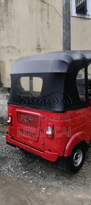 Bajaj RE 2025 Three Wheel (Used)