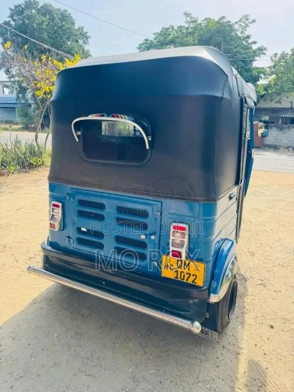 Bajaj 4 Stroke 2008 Three Wheel (Used)
