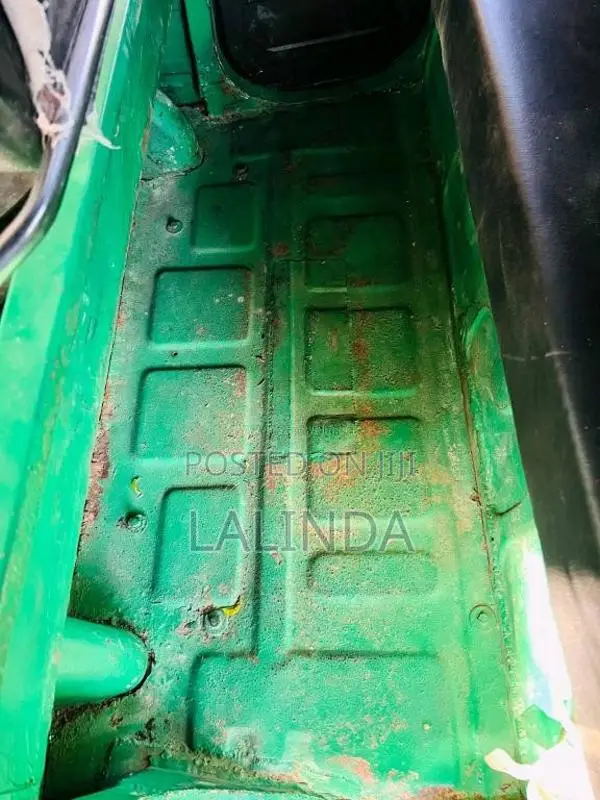 Bajaj RE 4 Stroke 2014 Three Wheel (Used)