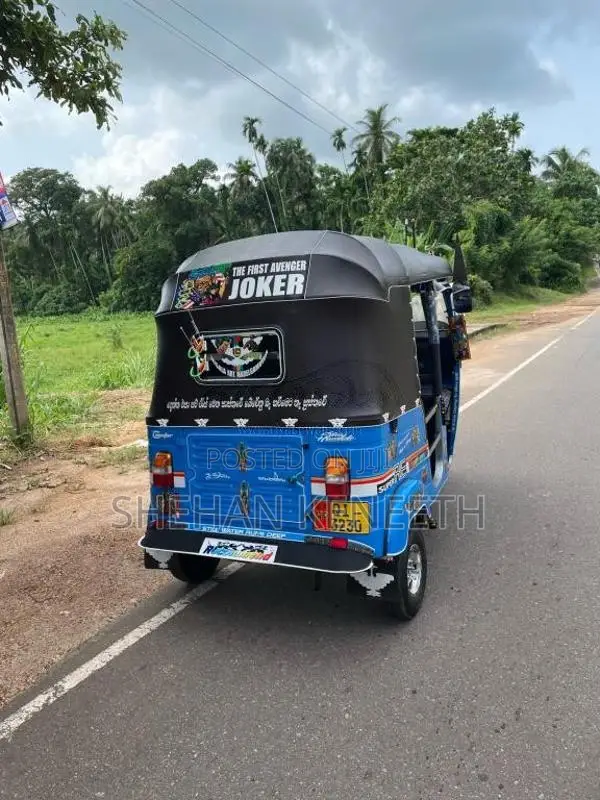 Bajaj RE 2006 Three Wheel (Used)