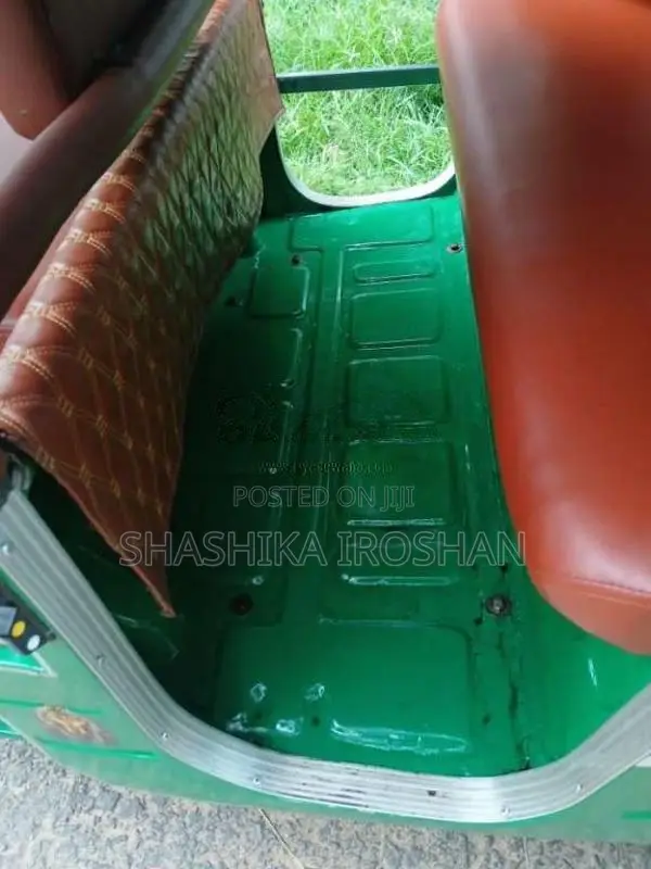 Bajaj 4 Stroke 2012 Three Wheel (Used)