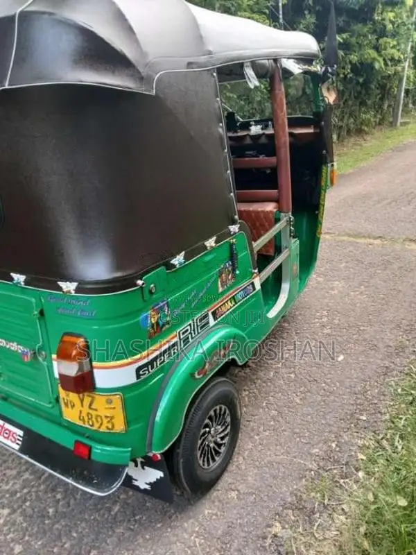 Bajaj 4 Stroke 2012 Three Wheel (Used)