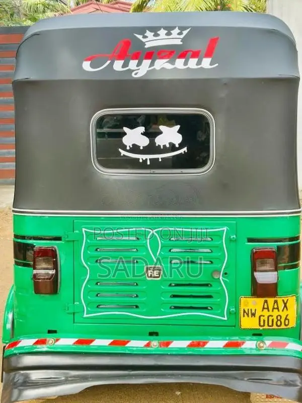 Bajaj Re 4 stroke 2015 Three Wheel (Used)