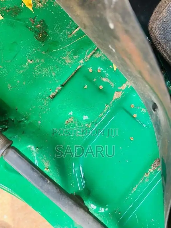 Bajaj Re 4 stroke 2015 Three Wheel (Used)