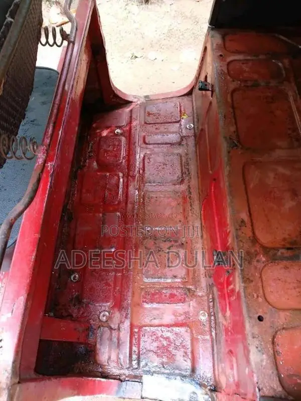 Bajaj RE 2004 Three Wheel (Used)