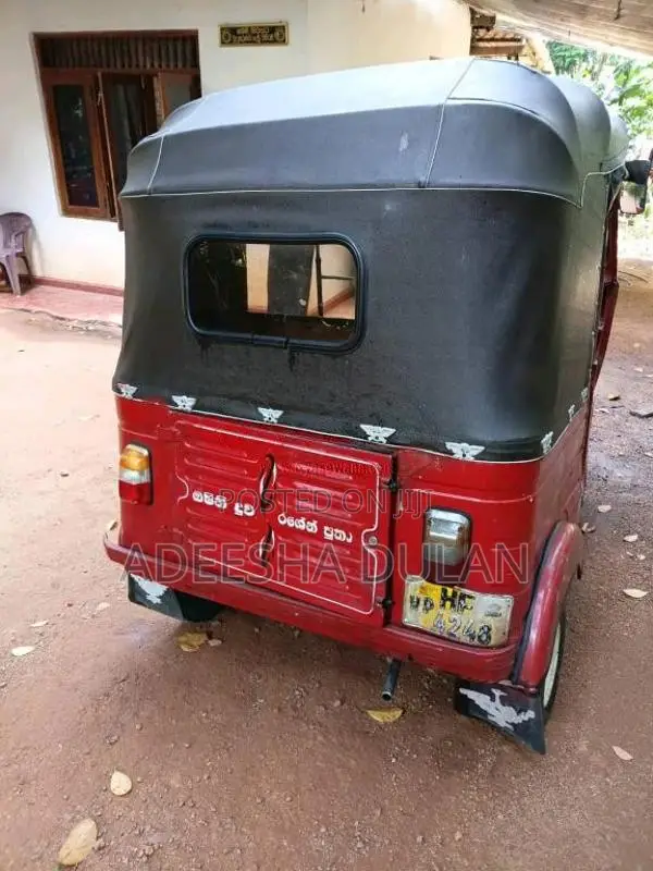 Bajaj RE 2004 Three Wheel (Used)