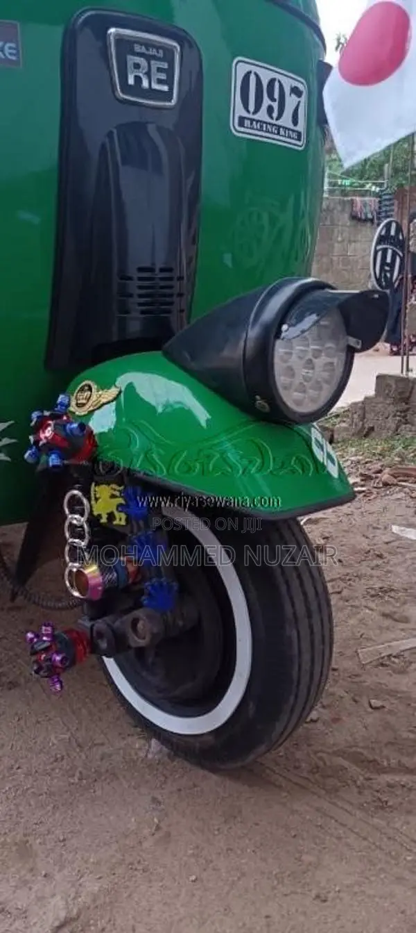 Bajaj 2 Stroke 2004 Three Wheel (Used)