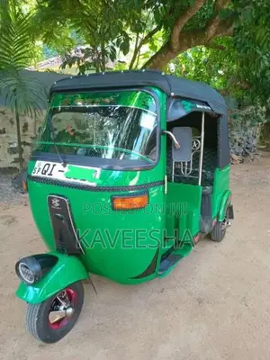 Bajaj 2 Stroke 2006 Three Wheel (Used)